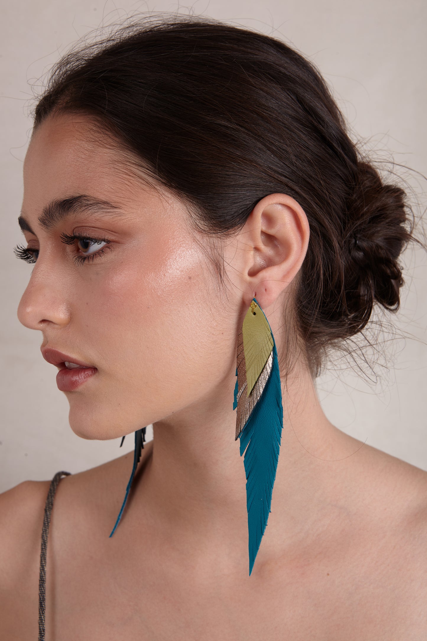 Pluma Grande Azul Tropical