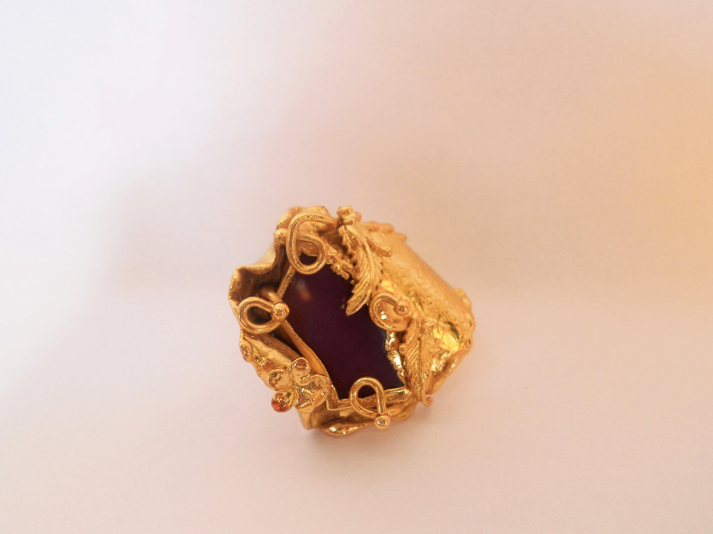 Riu Ring